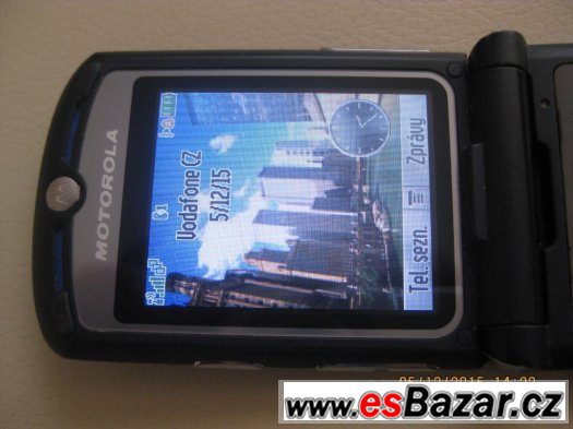Motorola RazrV3i - "žiletka" na paměť.karty - ZÁRUKA – fotografie 3