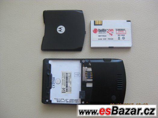 Motorola RazrV3 black, "žiletka",jak má být - ZÁRUKA – fotografie 5