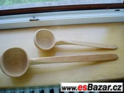 Dřevěná naběračka-žufánka,do kuchyně, sauny,na zabijacku