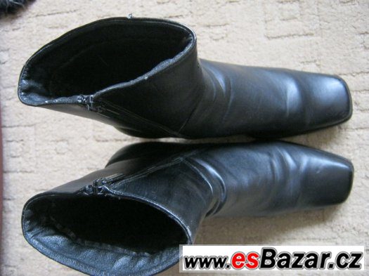 kozačky vel. 40 – fotografie 1