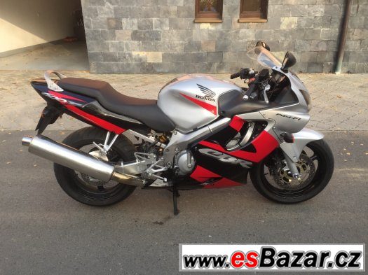 Honda CBR 600 F 2003 v TP 25kw – fotografie 2