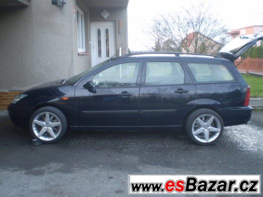 Ford Focus Combi 1.8 TDCi – fotografie 1