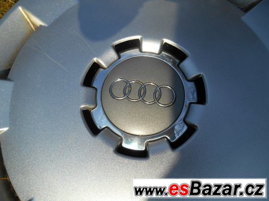 Originál poklice Audi – fotografie 2