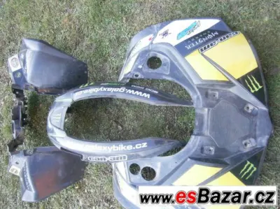 can-am-našlapy nadrz, chladič,plasty pneu- dily