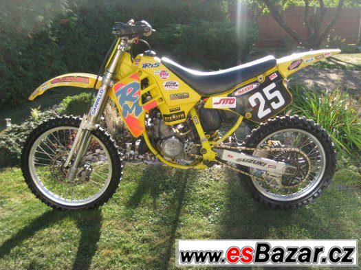 Suzuki RM 125 – fotografie 1