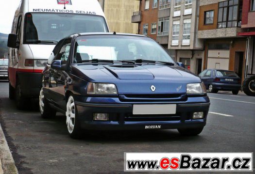 Díly z Renaultu Clio 1,8 – fotografie 1