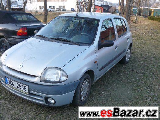 Renault Clio 1.4i - spěchá – fotografie 1