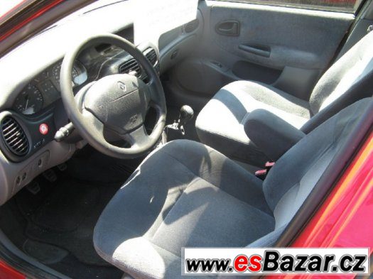 Náhradní díly Renault Megane 1.6 16V – fotografie 2