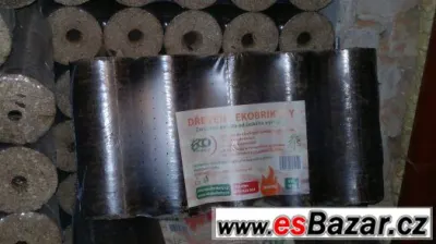 Dřevěné ekobrikety