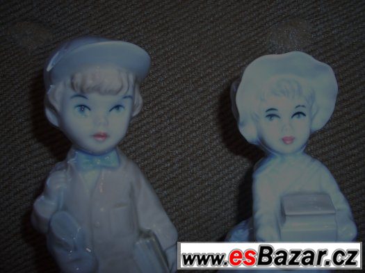 Dvě hezké porcelánové starší sošky – fotografie 5