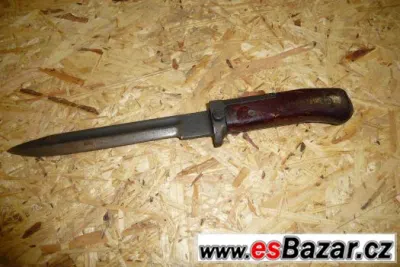 Nůž bodák