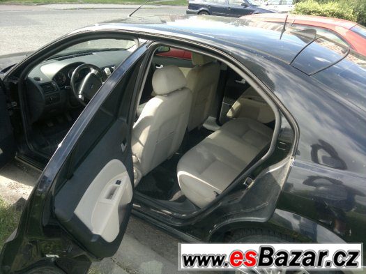 prodam ford mondeo 1,8i – fotografie 5