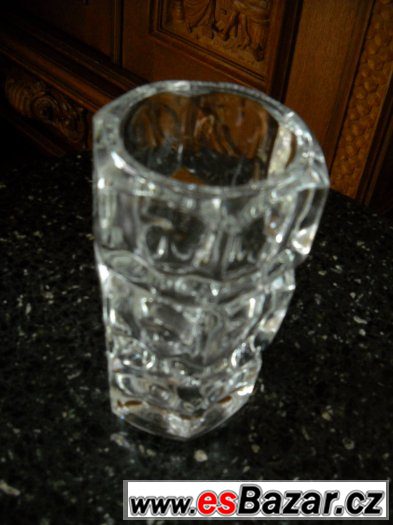 Křištálová skvostná váza znač.Elements, výška 18cm, váha 1,3 – fotografie 2