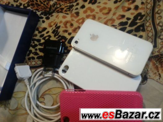 Zachovalý, plně funkční iPhone 4, 32 GB – fotografie 2