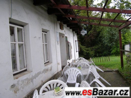 prodej malé zavedené hospůdky v obci Lichnov, okres NJ – fotografie 5