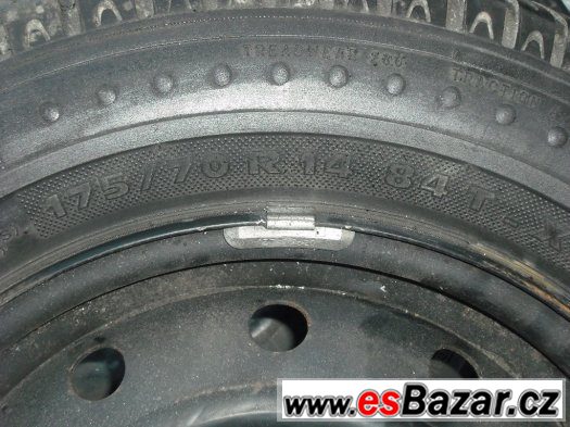 Prodám pneu Michelin – fotografie 3