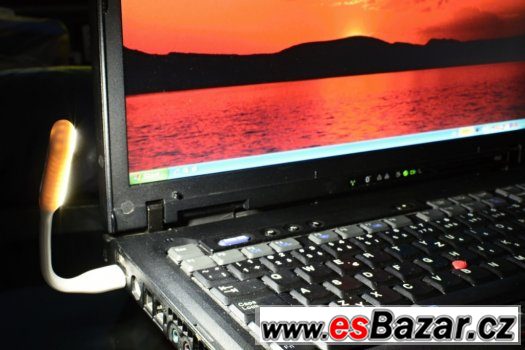 USB LED lampička pro NTB, PC, power banku a jiné – fotografie 1