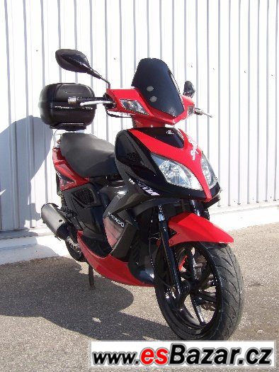 Kymco Super 8 125 (2009) SLEVA DO KONCE ROKU – fotografie 2