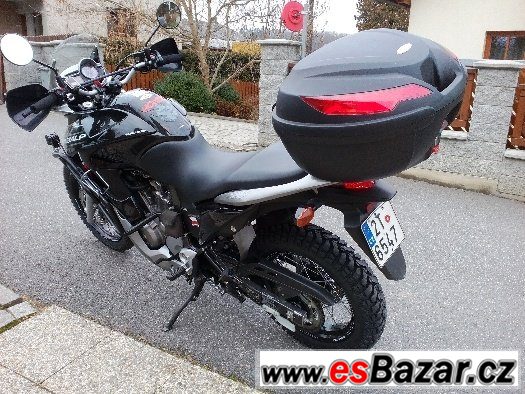 honda transalp 700 – fotografie 4