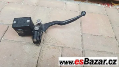 Suzuki DR brzdová pumpa