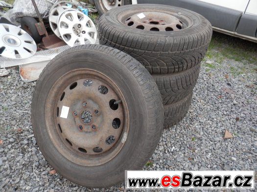 Ford Galaxy(Sharan,Alhambra) 4 zimní kola 195/65R15 – fotografie 1