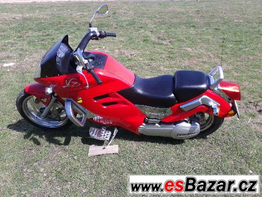 Yuki V3 250 – fotografie 1