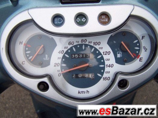 Honda SH 125 (2004) SLEVA DO KONCE ROKU – fotografie 5
