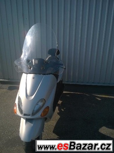 Yamaha Majesty 125 (2002) CZ doklady TOP CENA – fotografie 1