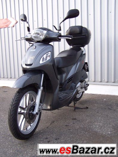 SYM Symphony 125 (2009) top stav SLEVA DO KONCE ROKU – fotografie 1