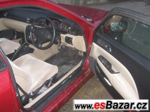 Náhradní díly Honda Prelude zboží ze 2 aut – fotografie 3