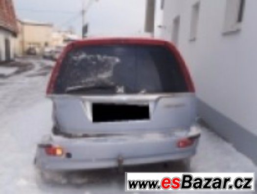 Náhradní díly Honda Stream Zboží ze 2 aut – fotografie 1