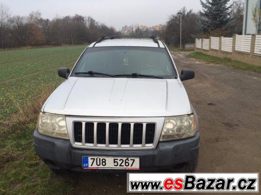 Jeep Cherokee Laredo – fotografie 2