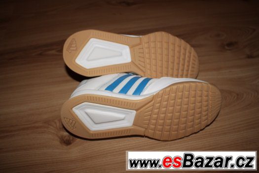Nové sálové tenisky Adidas vel. 38 – fotografie 3