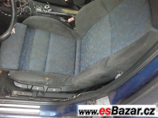 BMW e36 sedan alcantara sedadla – fotografie 3