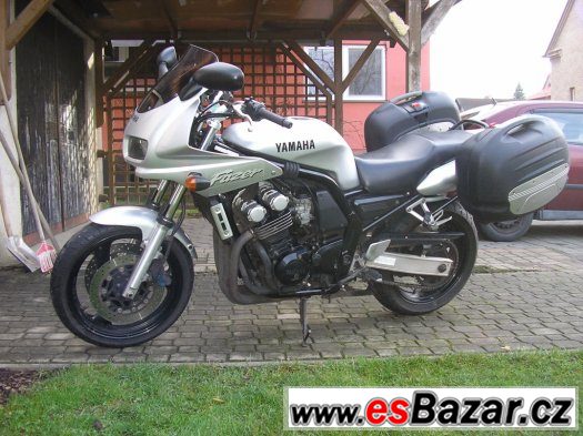 Prodám nahrádní díly na YAMAHU FZS 600 FAZER Rok 1999 – fotografie 1