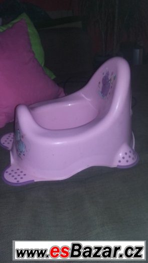 nocnik (novy) – fotografie 3
