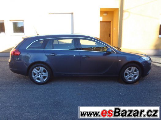 Opel Insignia 2.0 CDTi 81Kw,kombi – fotografie 4