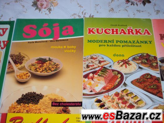 Kuchařky a kuchařské sešity s recepty – fotografie 2