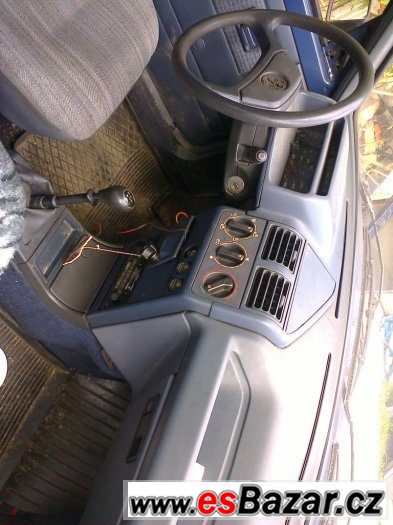 peugeot 205  1.8D n.díly – fotografie 2