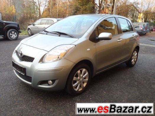 Toyota Yaris 1.0 12v KLIMA, ABS – fotografie 2