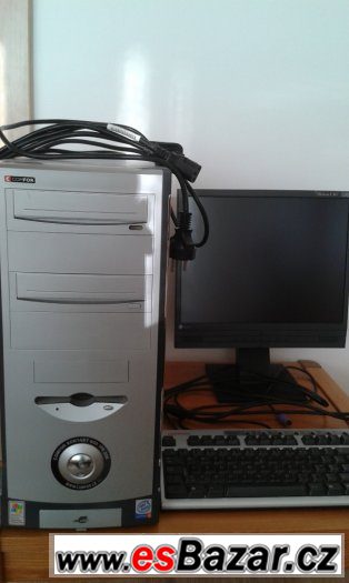 PC Comfor s LCD 15“, Win XP, klávesnice, kabely, hry a SW – fotografie 1
