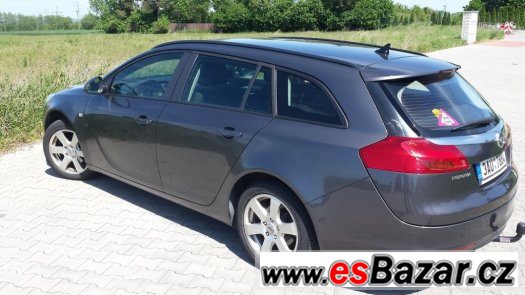 Opel Insignia – fotografie 2