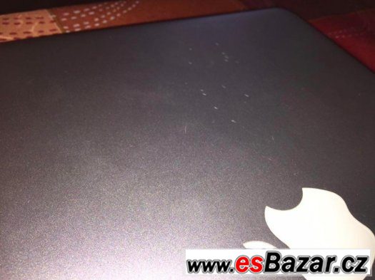 Macbook Air 13 – fotografie 5