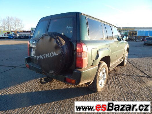 NISSAN PATROL wagon 3,0 DTi – fotografie 4