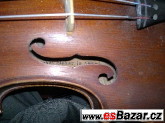 Housle Jacobus Stainer z roku 1663. – fotografie 3