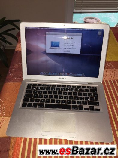 Macbook Air 13" – fotografie 2