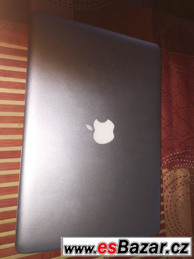 Macbook Air 13" – fotografie 4