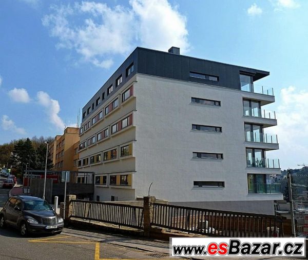 Velkorysý byt o ploše 64.0 m2 s balkonem – fotografie 5