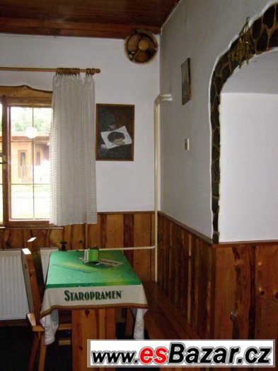 prodej malé zavedené hospůdky v obci Lichnov, okres NJ – fotografie 4