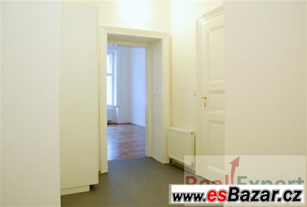 Pronájem bytu 1+kk, 43m2, Praha 2 - Vinohrady, ul. – fotografie 3